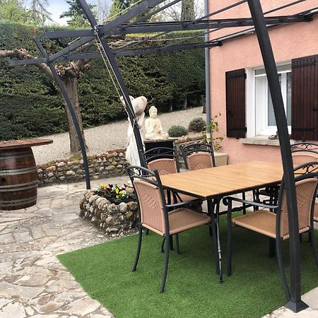 Chambres D'Hotes Marylou Valensole Exterior foto