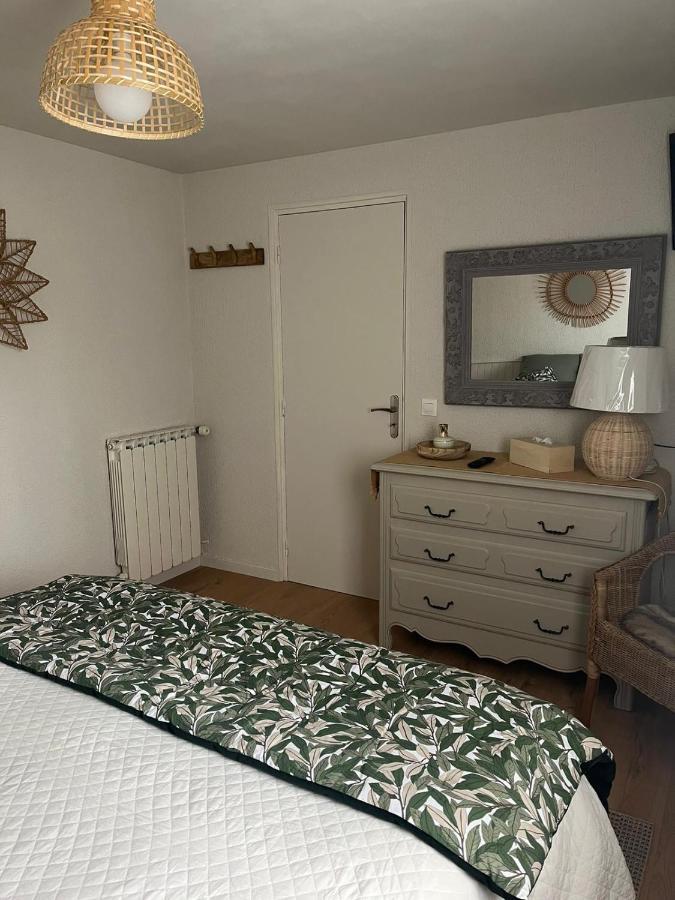 Chambres D'Hotes Marylou Valensole Exterior foto