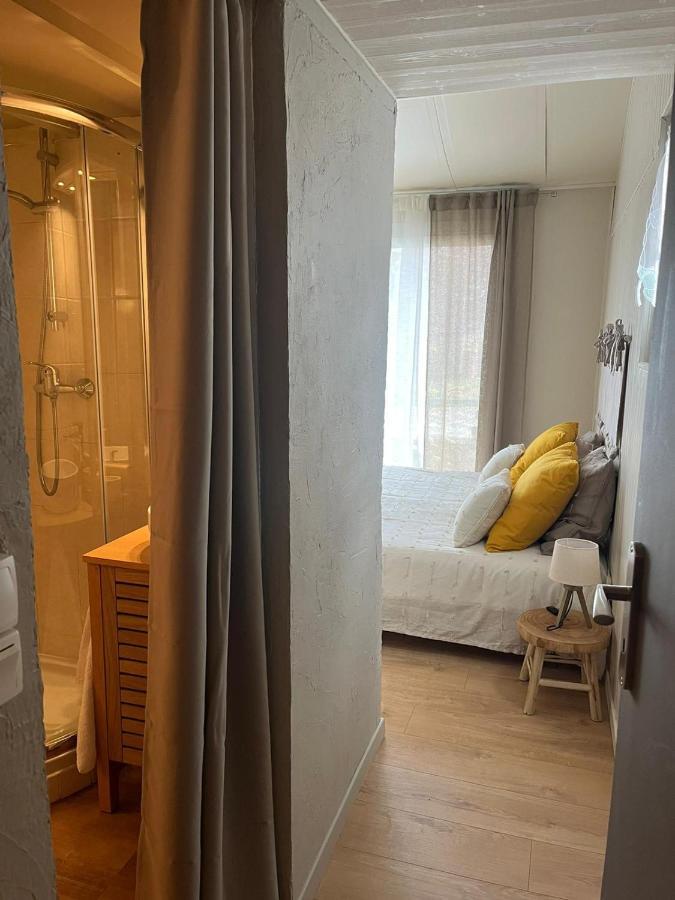 Chambres D'Hotes Marylou Valensole Exterior foto