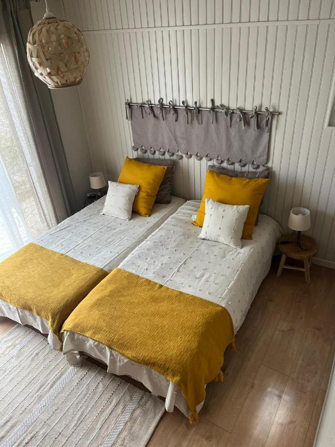 Chambres D'Hotes Marylou Valensole Exterior foto